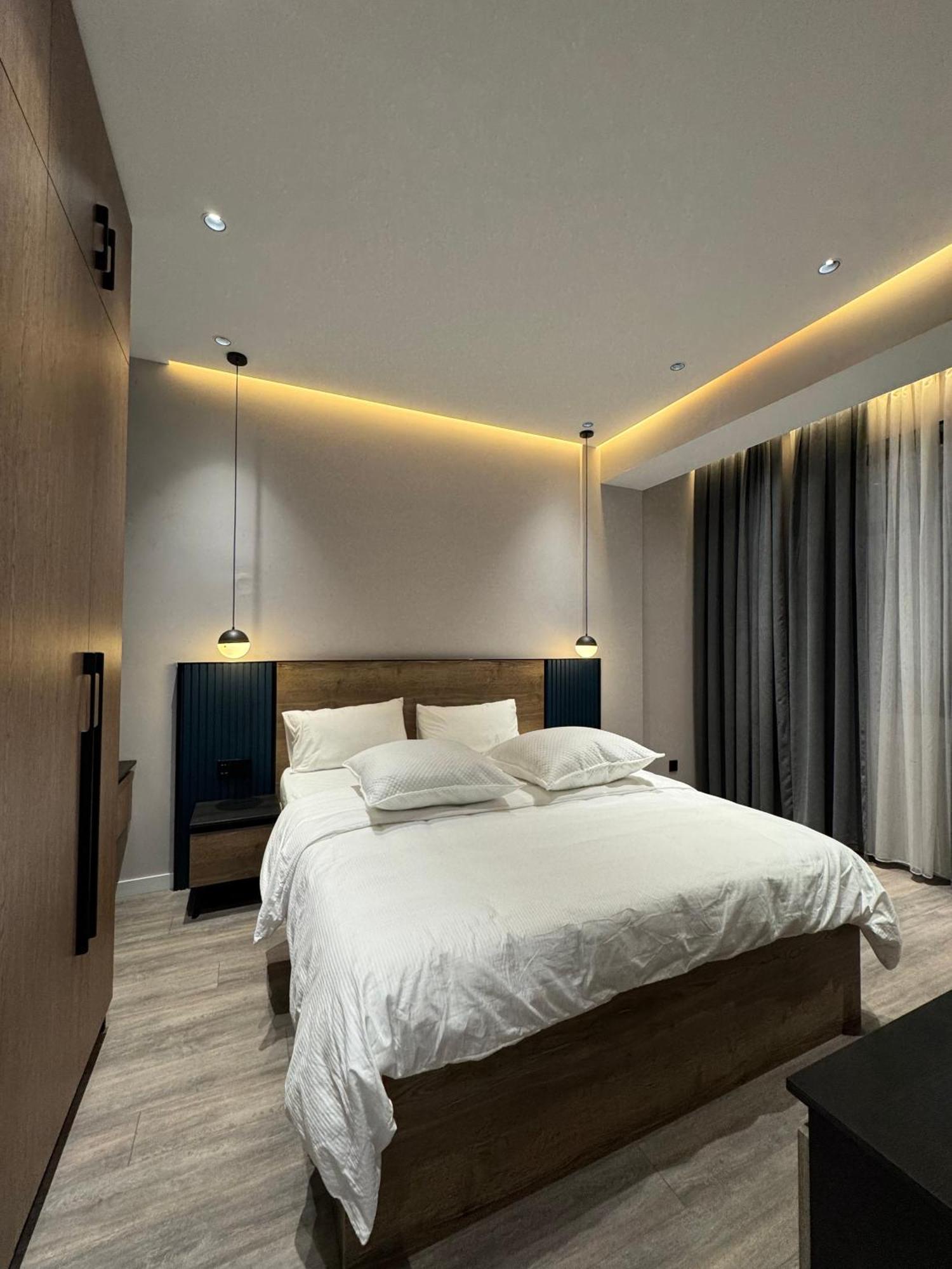 Hotel Panorama 杜尚别 外观 照片