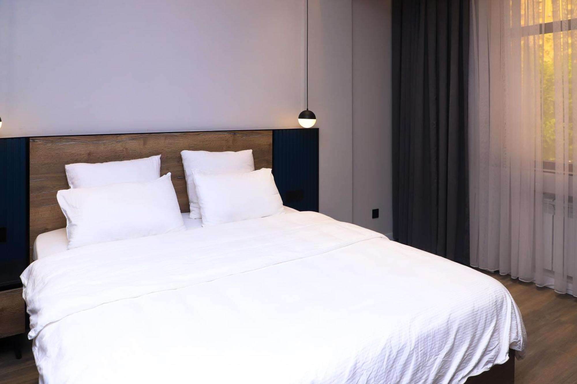 Hotel Panorama 杜尚别 外观 照片